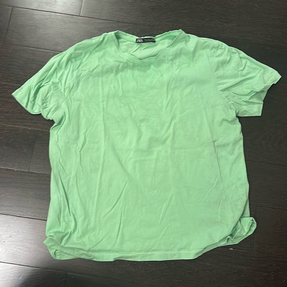 Lime green zara t shirt - Picture 1 of 2